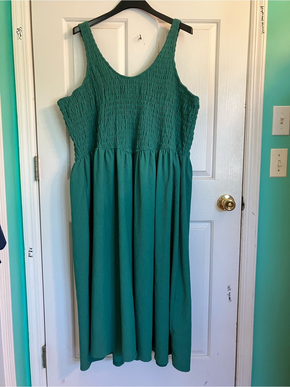 Old Navy Green Smocked Bodice Midi Dress